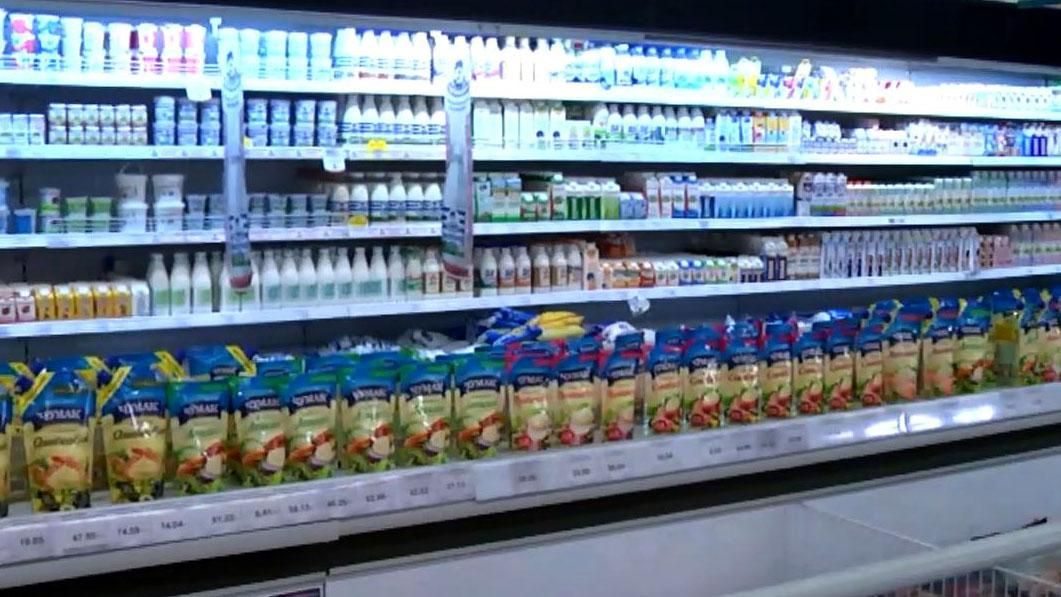 Активісти знайшли приголомшливу кількість зіпсованих продуктів у супермаркетах