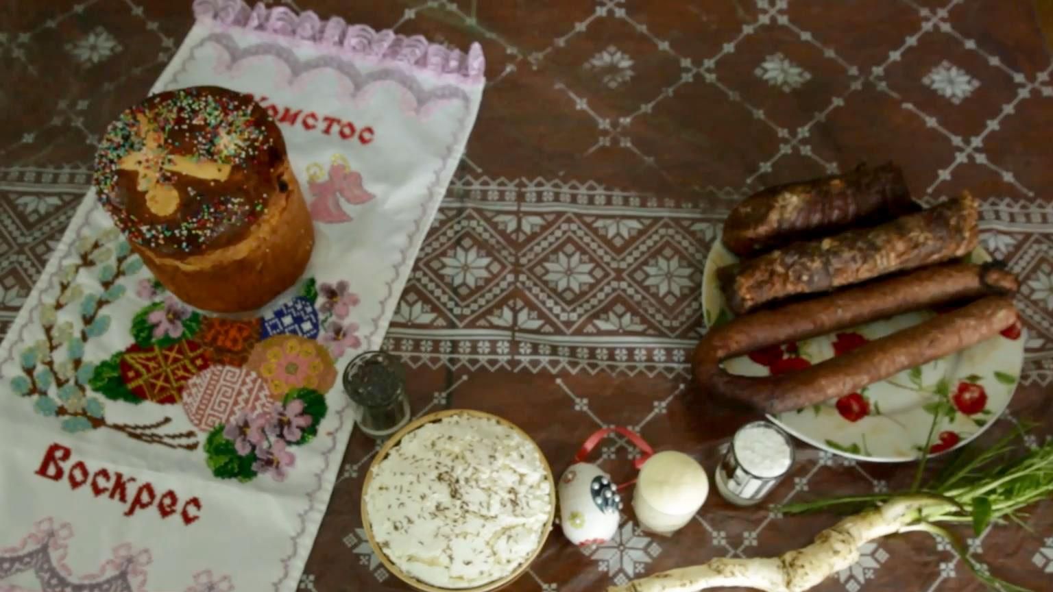 Як українці готуються до Великодня у чистий четвер