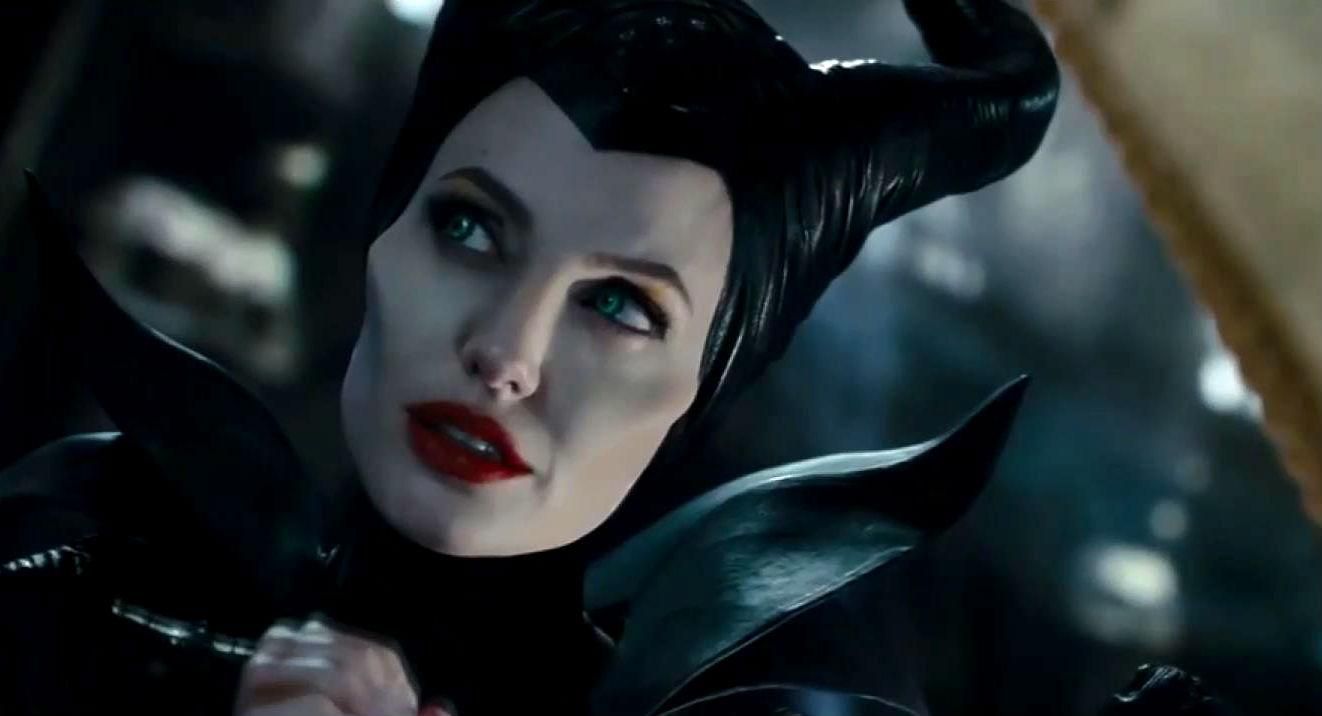 Фильм дня. "Малефисента" — спящая красавица в новой интерпретации Фильм дня. "Малефисента" — спящая красавица в новой интерпретации