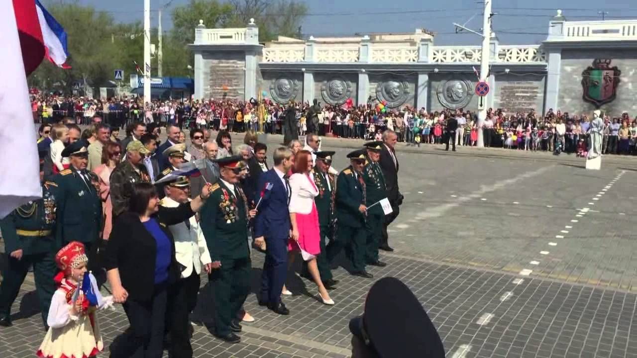 На парад чи до церкви: куди підуть кримчани 1 травня