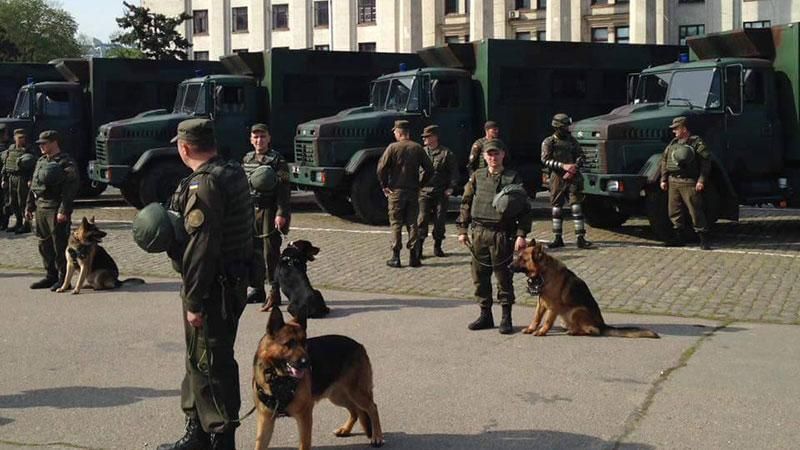 В Одессу стянули спецподразделения "Альфа" из зоны АТО В Одессу стянули спецподразделения "Альфа" из зоны АТО