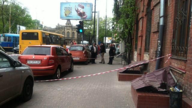 Стрельба в Одессе: полиция выяснила, кому принадлежала машина и оружие нападавших