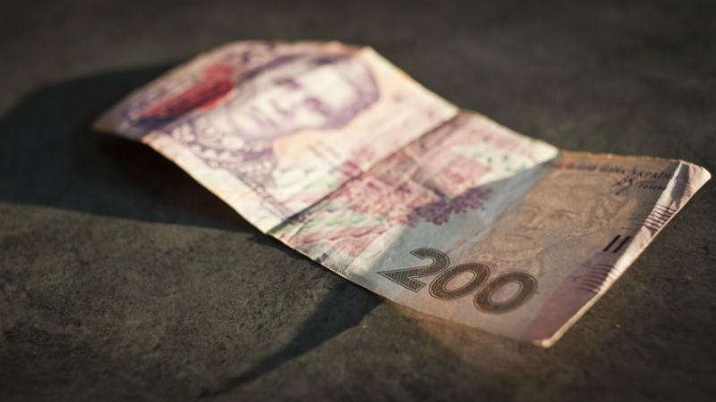 Гривна потеряла позиции после праздников