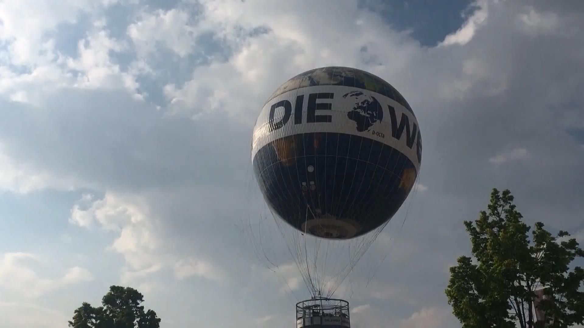 Ветер чуть не убил искателей острых ощущений на воздушном шаре Ветер чуть не убил искателей острых ощущений на воздушном шаре