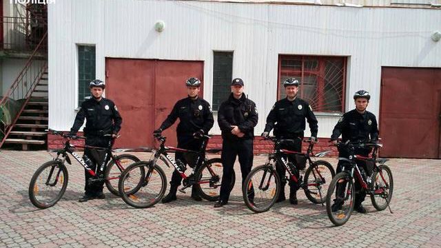 Поліцейський велопатруль з'явився у Тернополі Поліцейський велопатруль з'явився у Тернополі