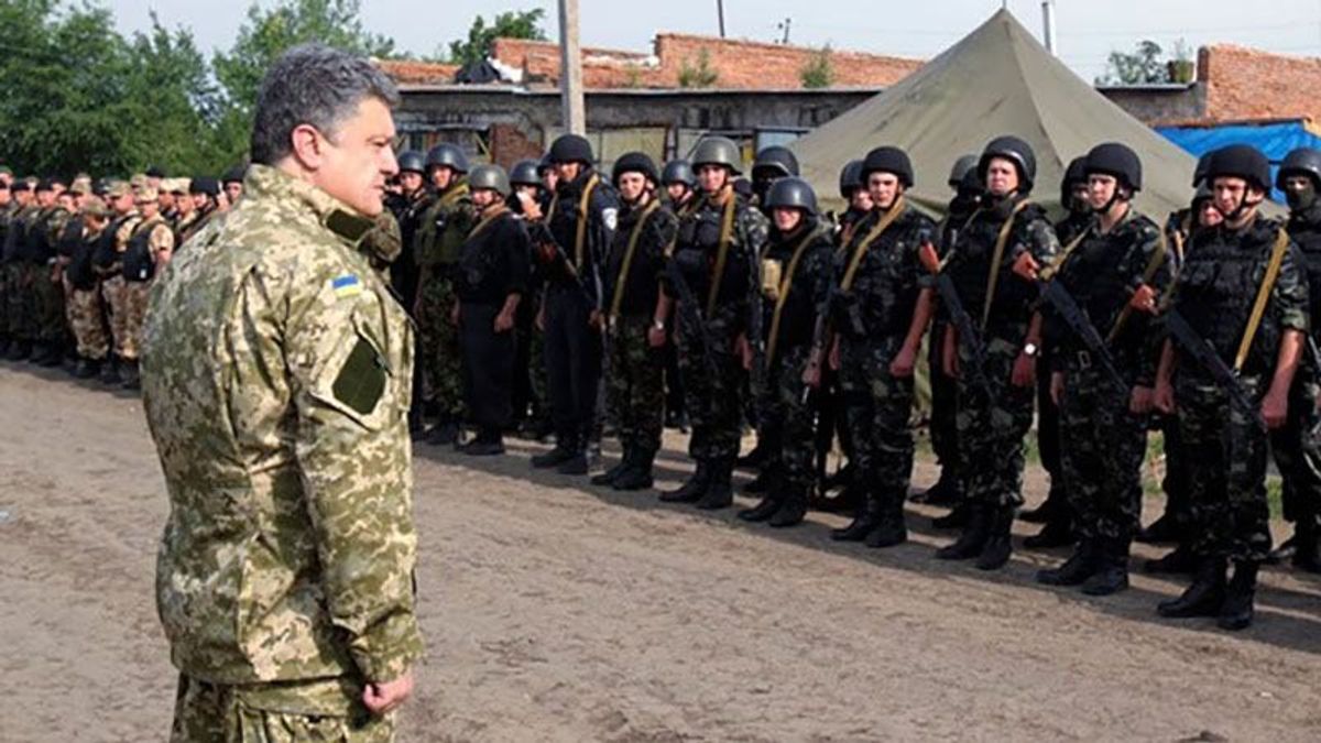 Експерт пояснив, чому Порошенко відмовився від мобілізації Експерт пояснив, чому Порошенко відмовився від мобілізації