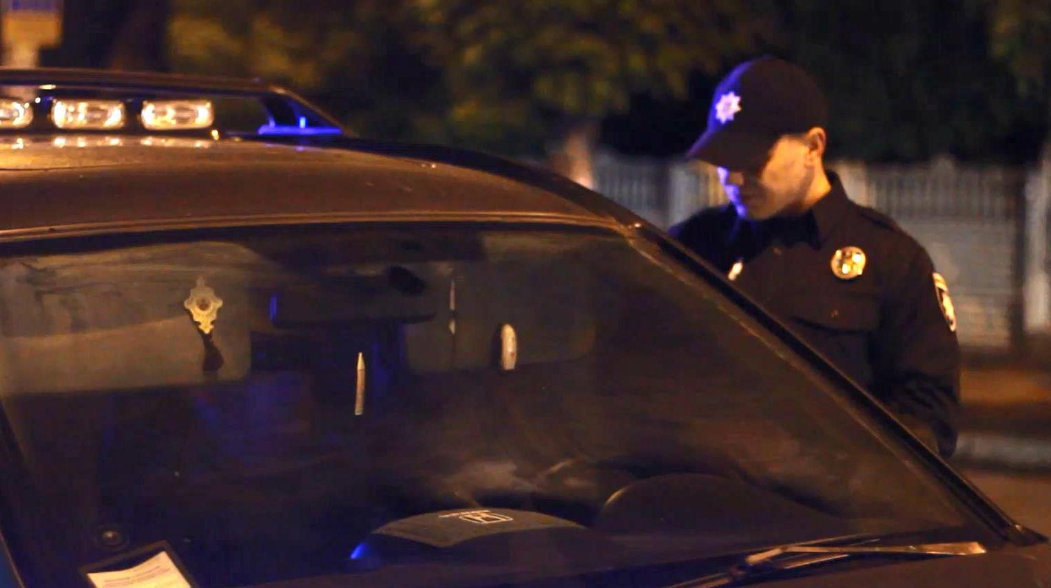 Житомирська поліція не змогла затримати суддю напідпитку через його недоторканність Житомирська поліція не змогла затримати суддю напідпитку через його недоторканність