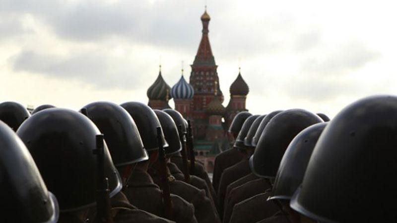 Польща, Чехія, Словаччина та Литва бойкотують парад у Москві Польща, Чехія, Словаччина та Литва бойкотують парад у Москві