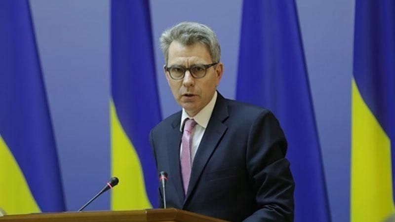 Журналист объяснил, почему Пайетта отзывают из Украины Журналист объяснил, почему Пайетта отзывают из Украины