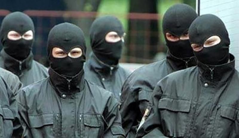 Преступники в балаклавах напали на предприятие в Киевской области
