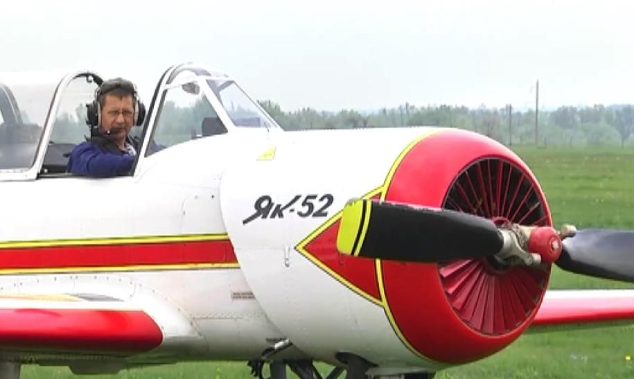 Харків'ян здивували неймовірним авіашоу Харків'ян здивували неймовірним авіашоу