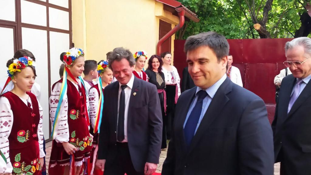 Клімкін просував українську культуру в Румунії Клімкін просував українську культуру в Румунії