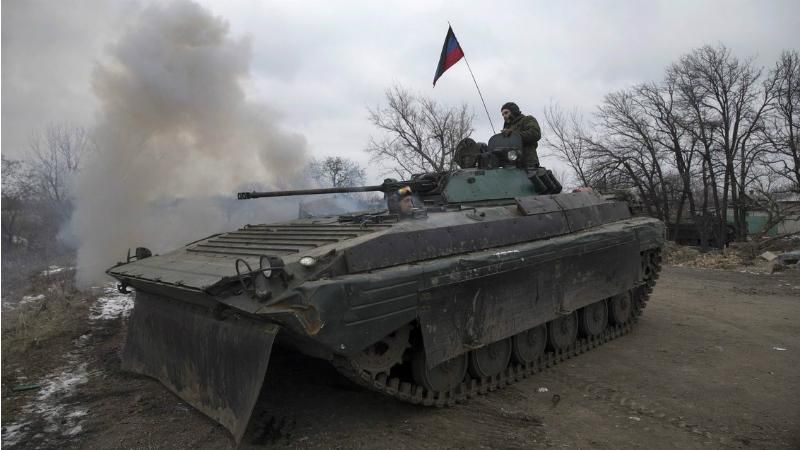 Россия перебросила боевикам серьезное подкрепление Россия перебросила боевикам серьезное подкрепление