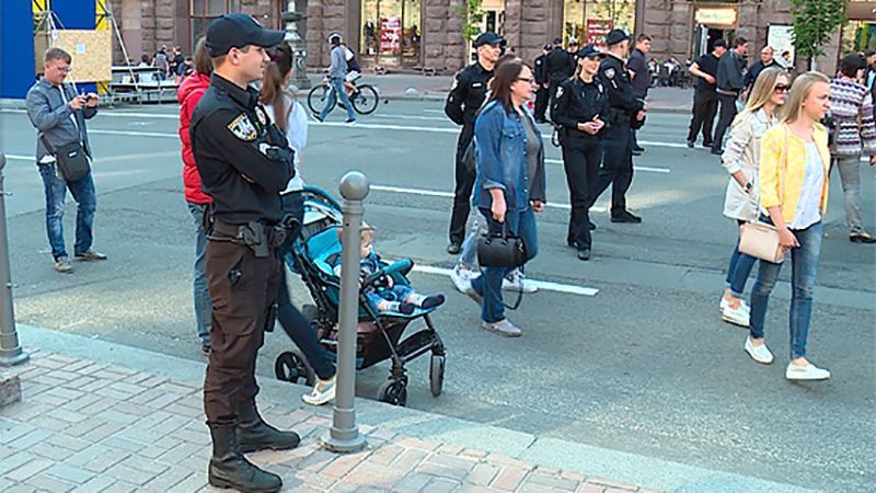 9 мая в Украине: миллион участников и пострадавшие правоохранители 9 мая в Украине: миллион участников и пострадавшие правоохранители