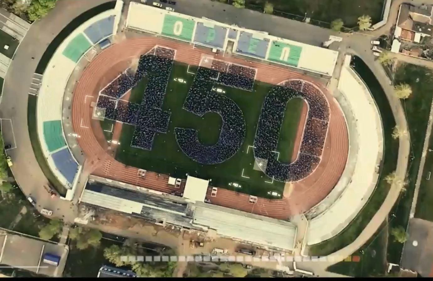 Яким вчинком жителі маленького міста Росії потрапили до книги рекордів Гіннеса Яким вчинком жителі маленького міста Росії потрапили до книги рекордів Гіннеса