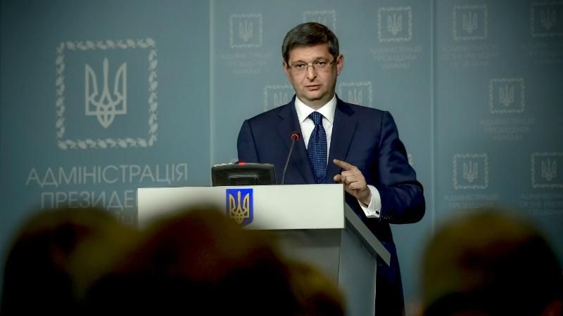 У Порошенка з'явилось одразу два представники в Кабміні У Порошенка з'явилось одразу два представники в Кабміні