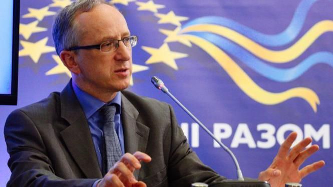 Посол ЕС обратился к украинской власти из-за скандала с "Миротворцем"
