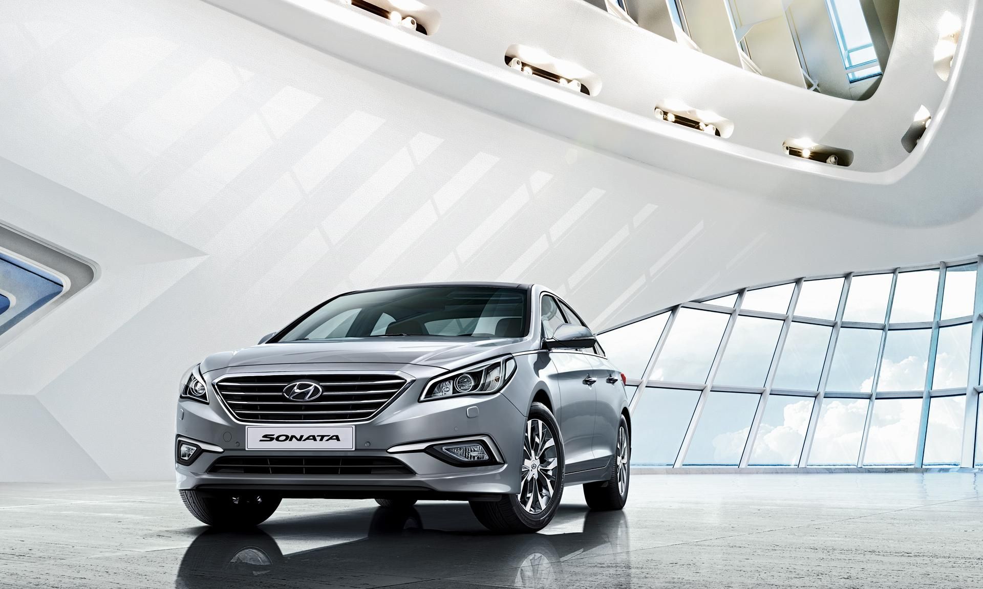 Нова Hyundai Sonata прибула в Україну