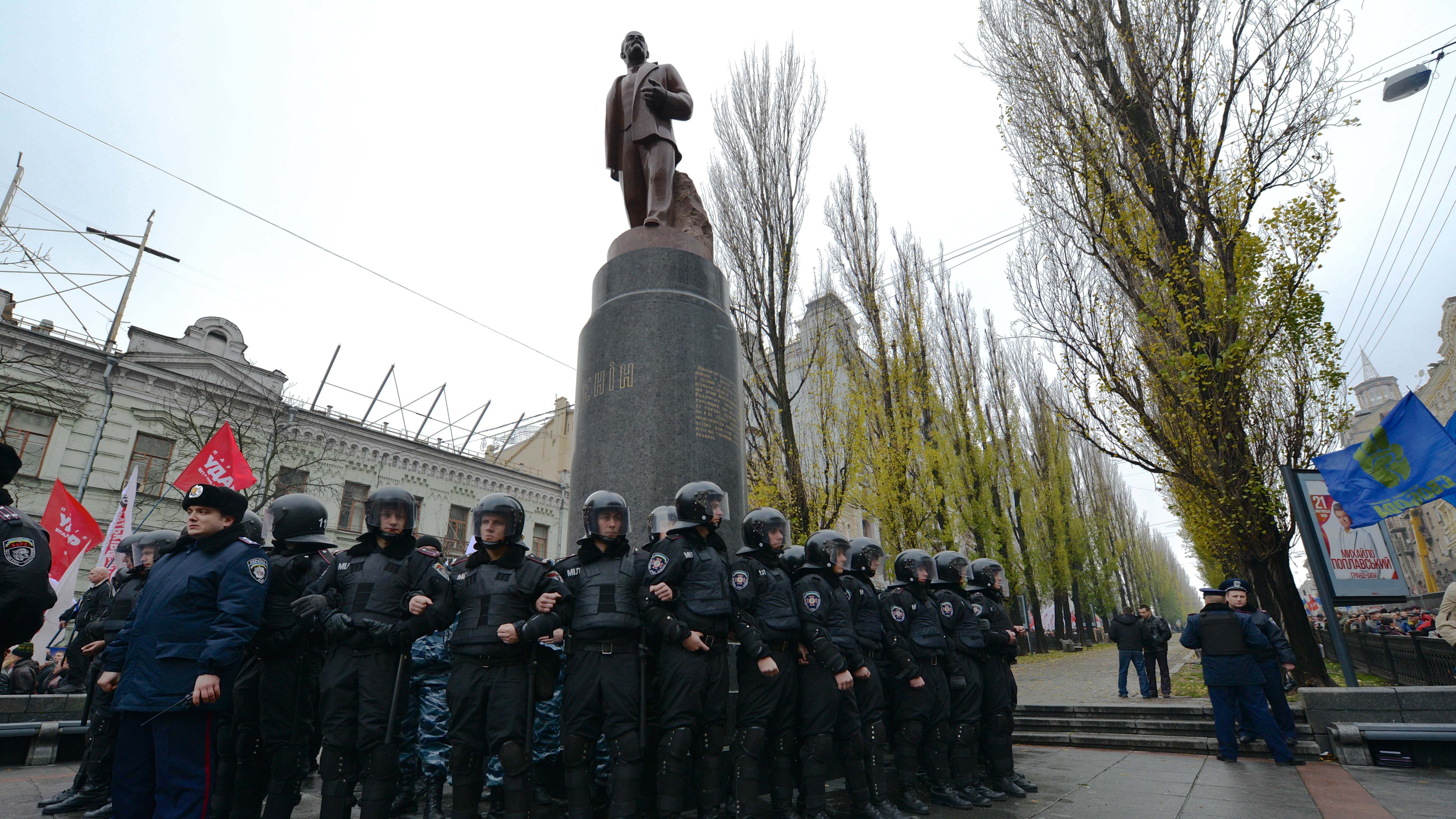 В Киеве определили что установят на месте памятника Ленину