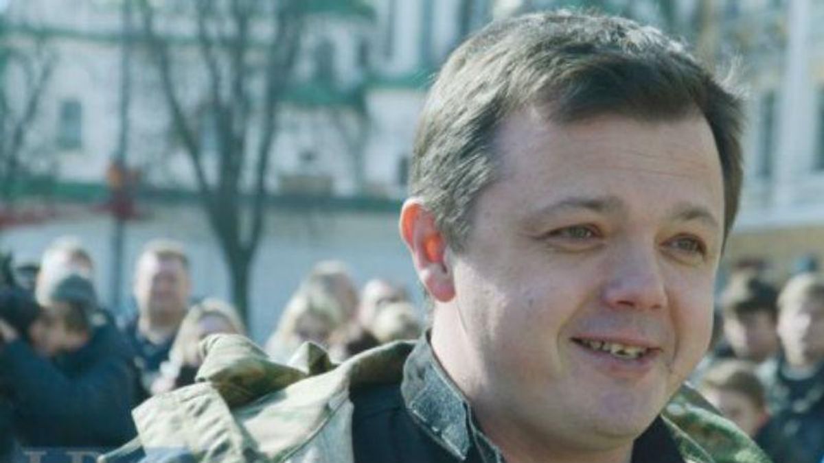 Семенченко намекнул на новую революцию Семенченко намекнул на новую революцию