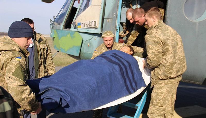 Двоє українських військових підірвались на Донбасі