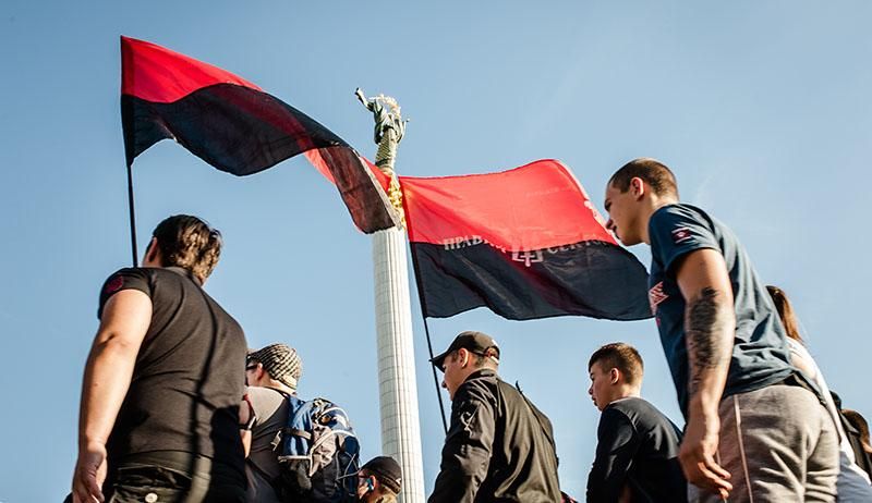 Киевский суд ответил на просьбу России о "Правом секторе" Киевский суд ответил на просьбу России о "Правом секторе"