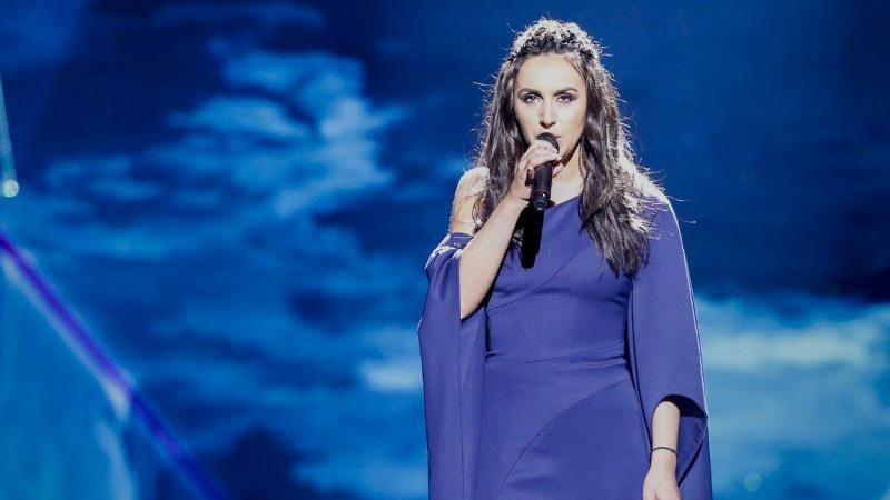 Джамала сказала, що думає про Росію на "Євробаченні" Джамала сказала, що думає про Росію на "Євробаченні"