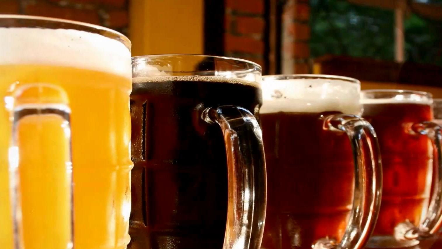 Фахівці розповіли, як пиво смакує найкраще
Фахівці розповіли, як пиво смакує найкраще