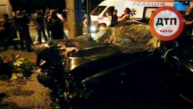 Из-за удара девушек-пассажирок выбросило из машины - обе погибли