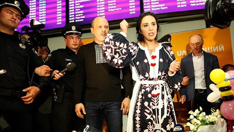 В Крыму хотят, чтобы Джамала стала россиянкой В Крыму хотят, чтобы Джамала стала россиянкой