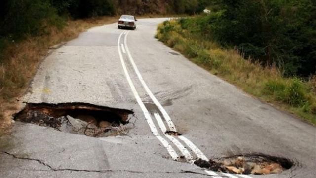 Неутешительный прогноз. Министр рассказал, когда в Украине отремонтируют все дороги Неутешительный прогноз. Министр рассказал, когда в Украине отремонтируют все дороги