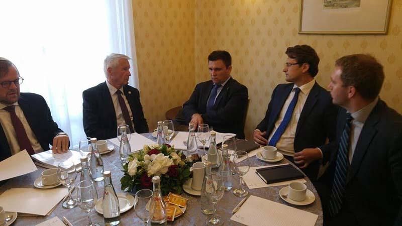 Вопрос освобождения украинских политзаключенных обсудили на высоком уровне Вопрос освобождения украинских политзаключенных обсудили на высоком уровне