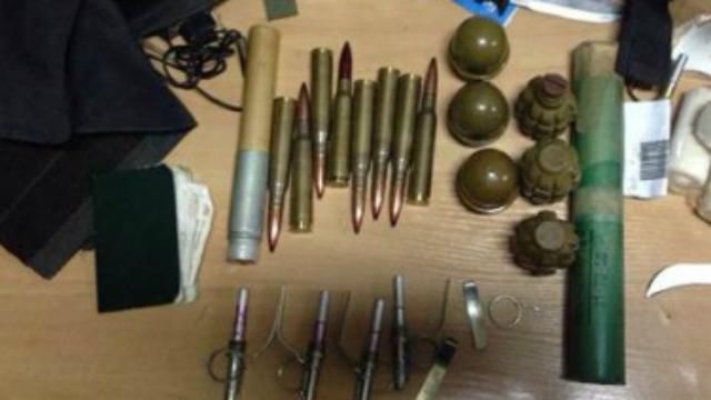 Учасника АТО засудили на 4 роки за зберігання цілого арсеналу зброї Учасника АТО засудили на 4 роки за зберігання цілого арсеналу зброї