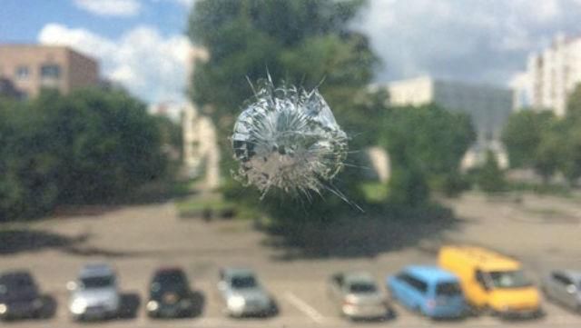 Обстріляли апеляційний суд Черкащини Обстріляли апеляційний суд Черкащини