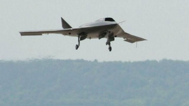 Вражеский беспилотник снова атаковал украинских бойцов Вражеский беспилотник снова атаковал украинских бойцов