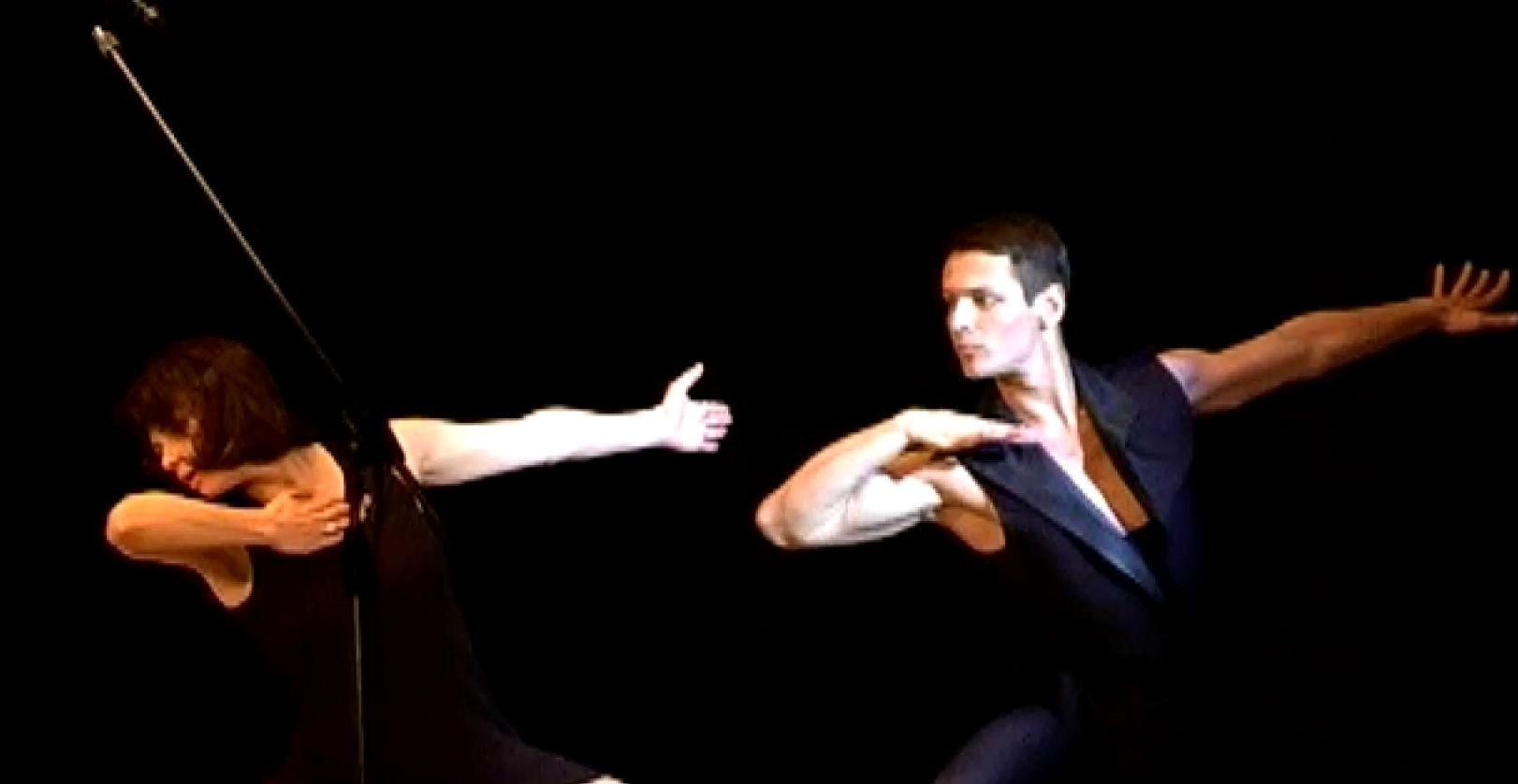 К бойцам в зону АТО посетили оперные артисты К бойцам в зону АТО посетили оперные артисты