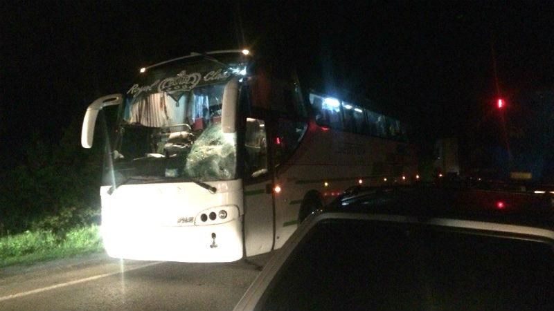 Автобус вбив чоловіка у військовій формі на Львівщині
