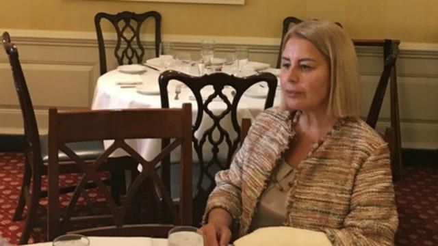 Герман снова подпухла и с гипсом появилась в Сенате США: появились фото Герман снова подпухла и с гипсом появилась в Сенате США: появились фото