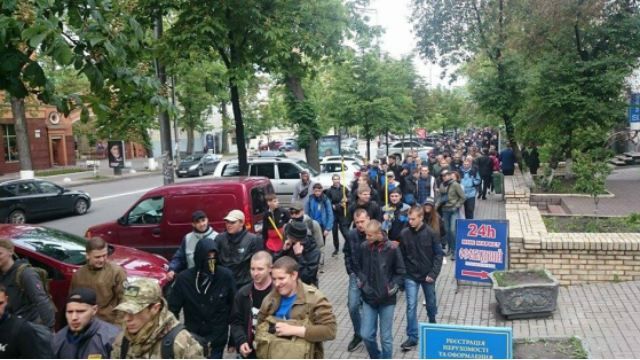 Марш "Азову" у Києві: з'явилися фото та відео 