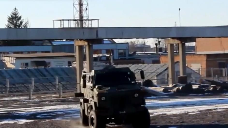 Кременчуцький автозавод презентував новітні броньовики Кременчуцький автозавод презентував новітні броньовики