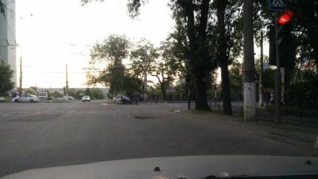 В окупованому Луганську джип вбив дівчину В окупованому Луганську джип вбив дівчину