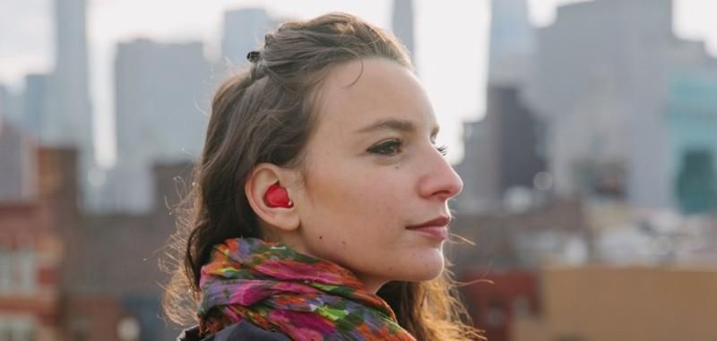 Создали наушник, который лишит работы переводчиков Создали наушник, который лишит работы переводчиков