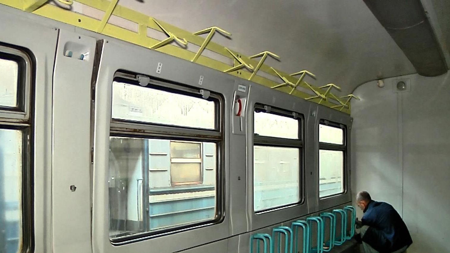 Ноу-хау: во Львове запустили электрички с веловагонами Ноу-хау: во Львове запустили электрички с веловагонами