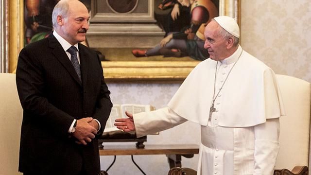 Лукашенко пропонує Франциску та Кирилу поговорити у Мінську про Донбас