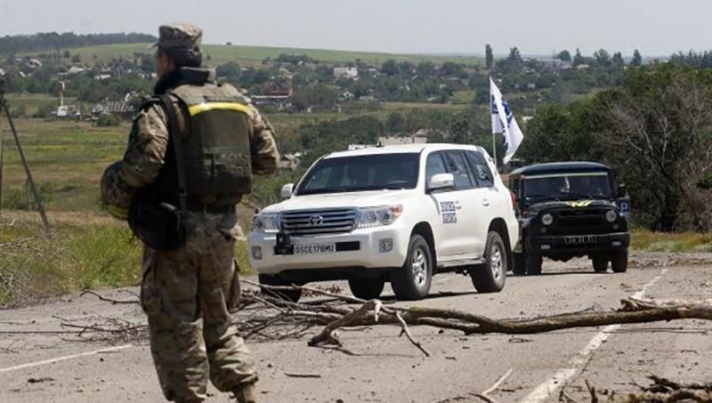 Російських представників у СЦКК евакуювали через обстріл Авдіївки бойовиками