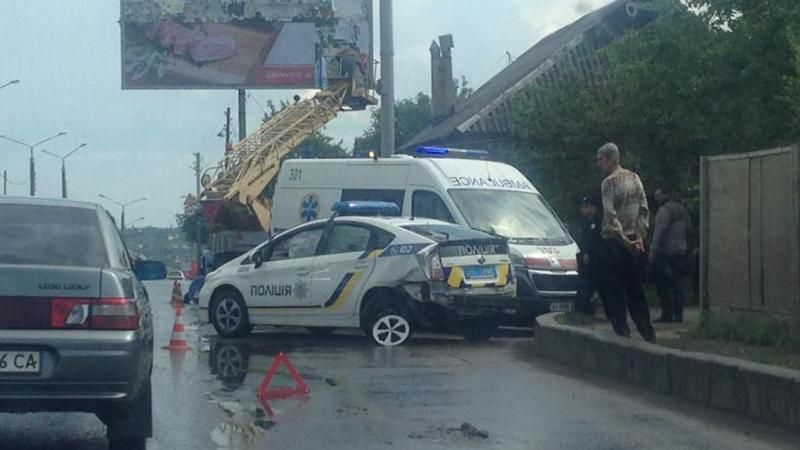 ДТП за участі патрульних у Харкові: з’явилися фото ДТП за участі патрульних у Харкові: з’явилися фото