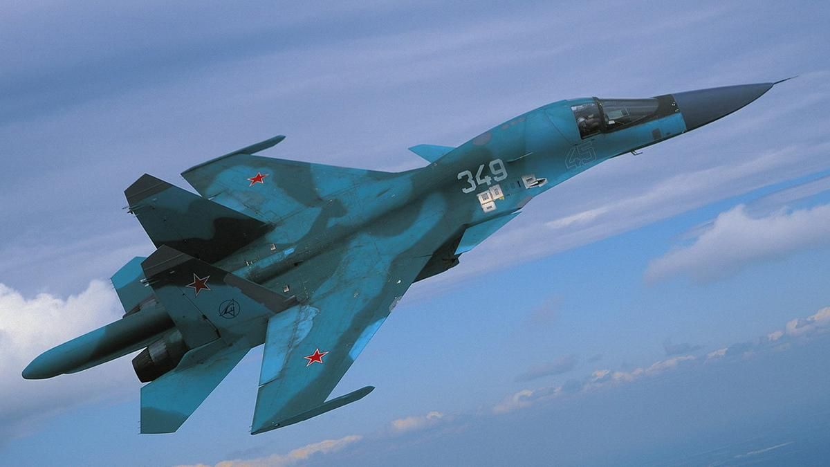 Росія перекидає 10 винищувачів та бомбардувальників в анексований Крим
