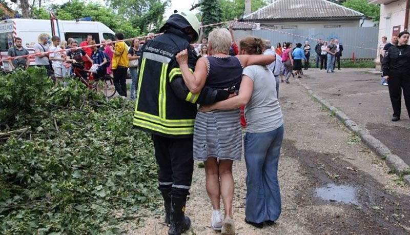 Подробиці вибуху в Одесі: повідомляють про одну жертву і постраждалих