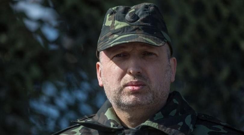 Безпілотники у зоні АТО запускають з території Росії, — Турчинов Безпілотники у зоні АТО запускають з території Росії, — Турчинов