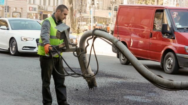 Брюссель виділить ще трохи грошей на розвиток української інфраструктури Брюссель виділить ще трохи грошей на розвиток української інфраструктури